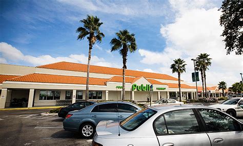 Publix in sarasota - HOW MUCH DOES IT COST? The renewal fee, plus any applicable late fees. You will be charged a fee of $3.95 at all Publix MV Express kiosks. If paying by credit or debit card, there is a 2.25% processing fee in Hillsborough and …
